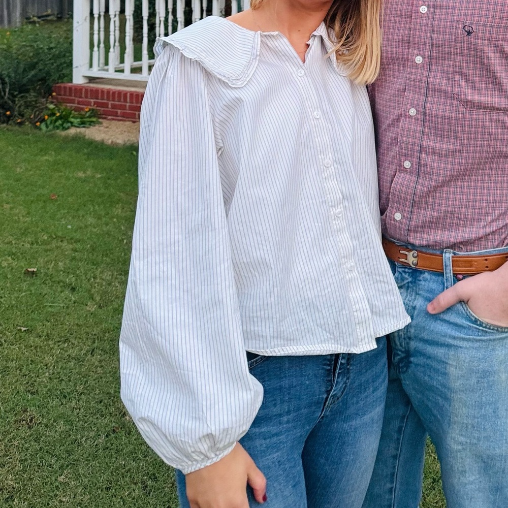 Women’s Pinstripe Button down Shirt with Statement Collar